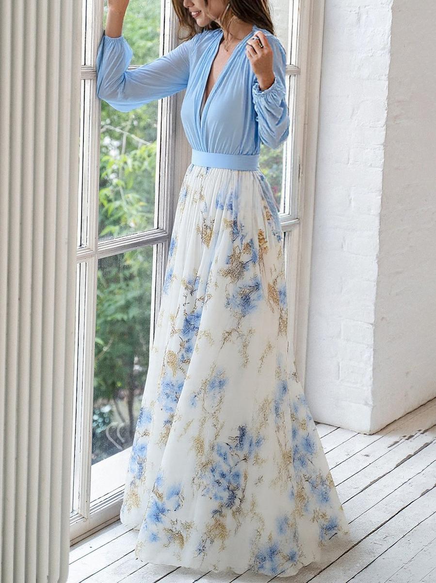 Celeste™ | Airy Maxi Dress with Deep V-Neck and Floral Print