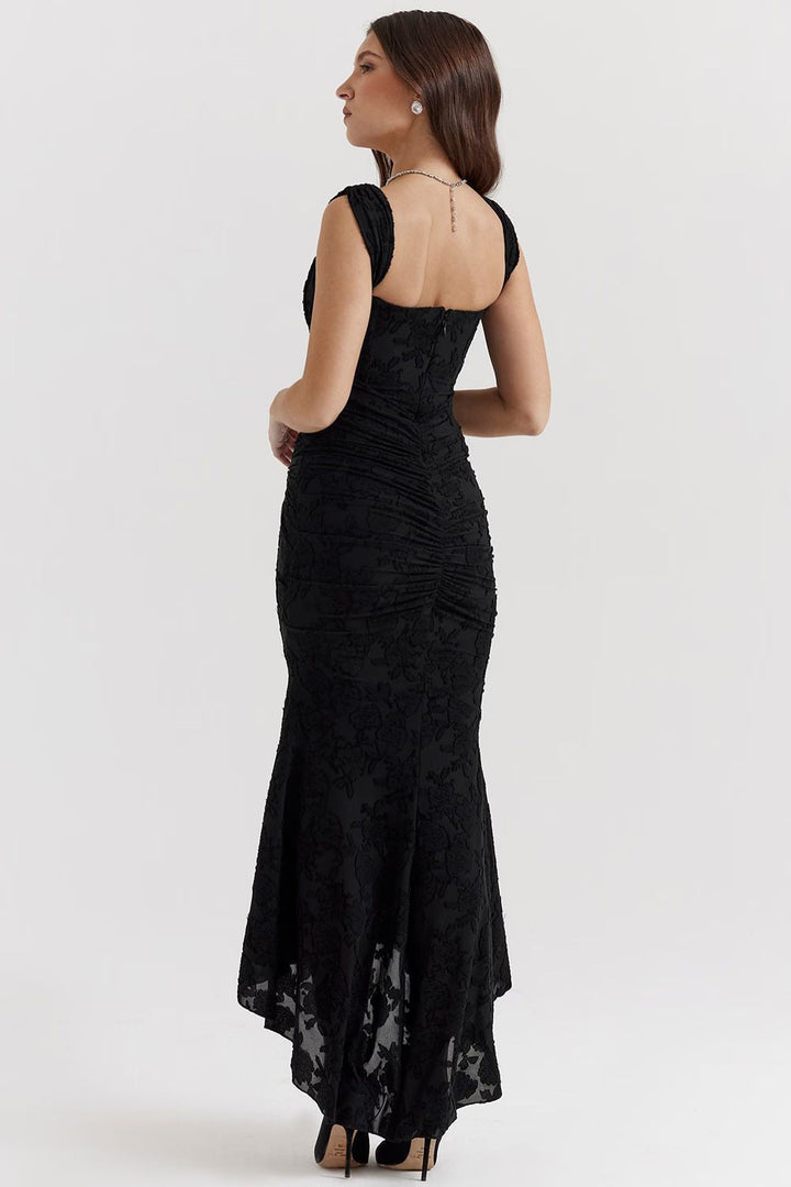 Bente vee™ | Elegant Long Dress with Corset Silhouette