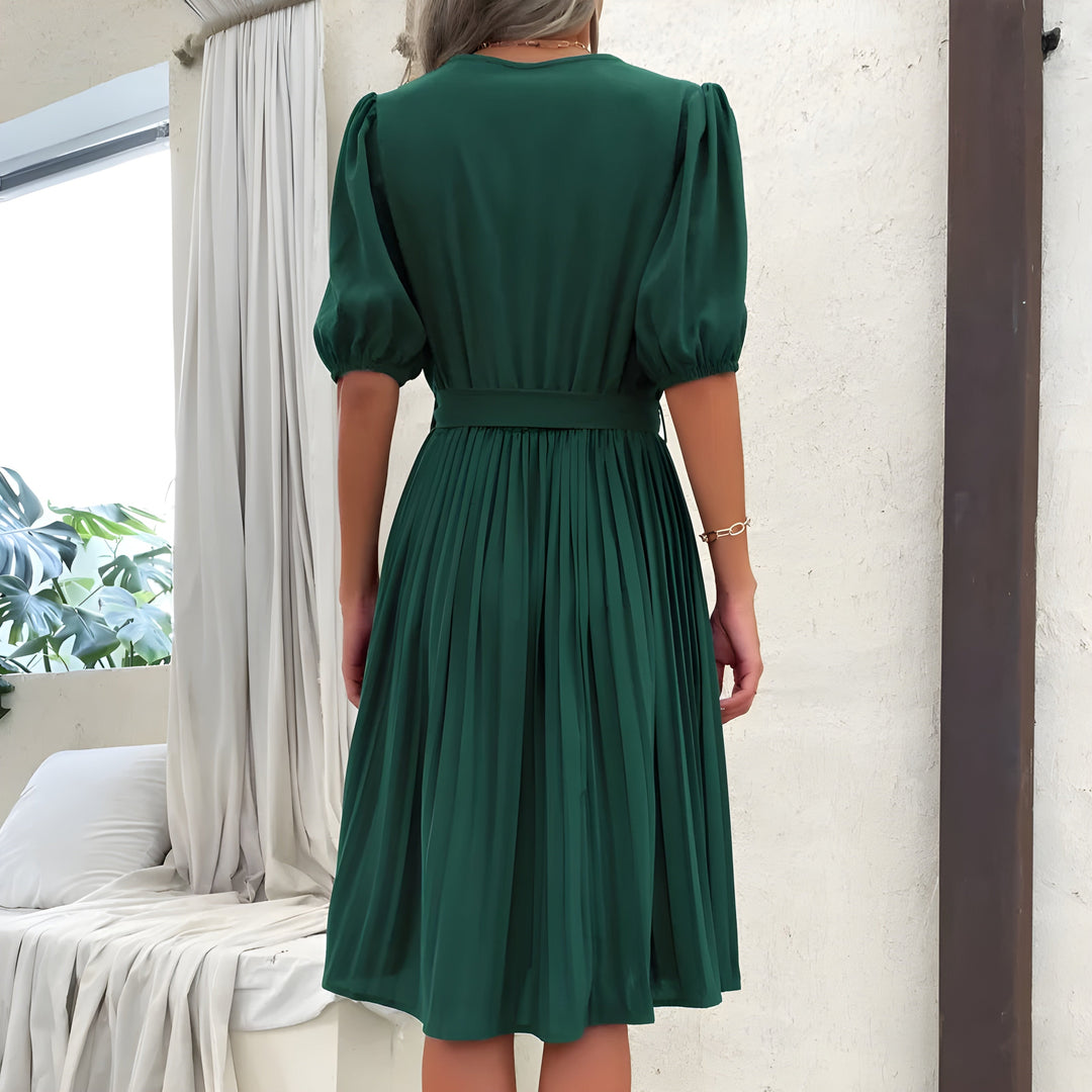 Anne-Berit™ | Elegant Pleated Dress with V-Neck