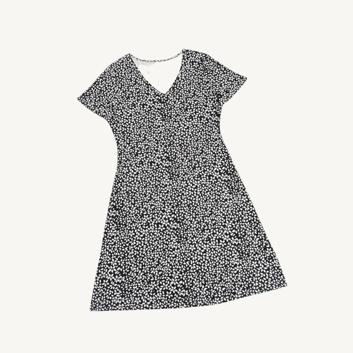 Linn™ | Elegant Summer Dress with Deep V-Neck
