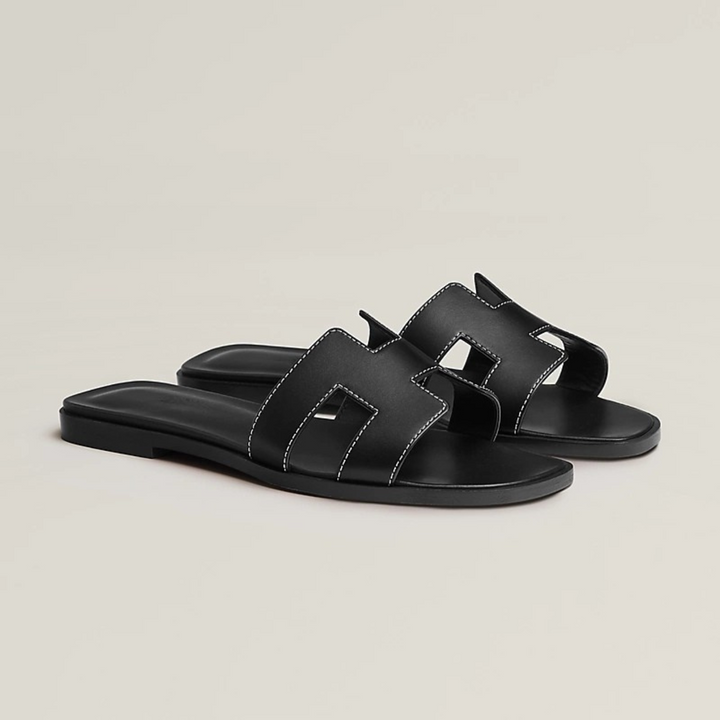 LYRA | CLASSIC SANDALS