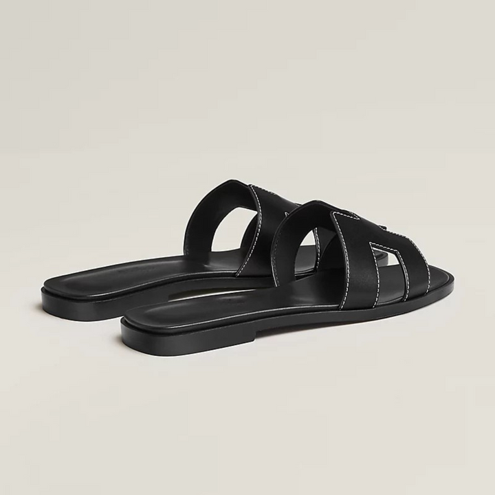 LYRA | CLASSIC SANDALS