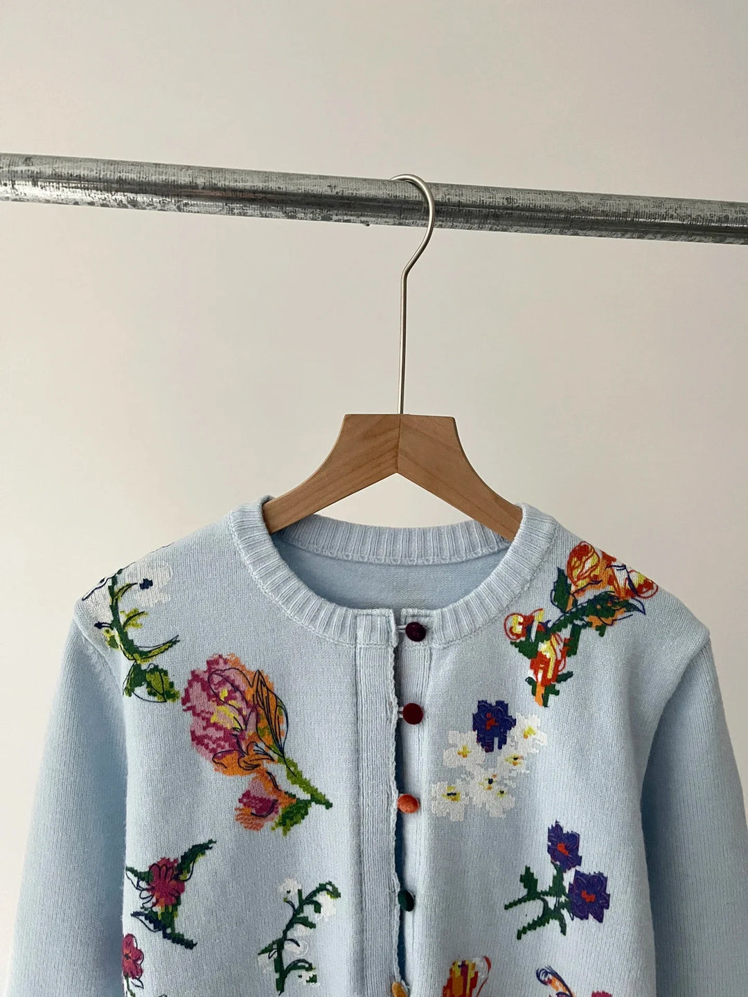 Sahara | Elegant vest with flowers