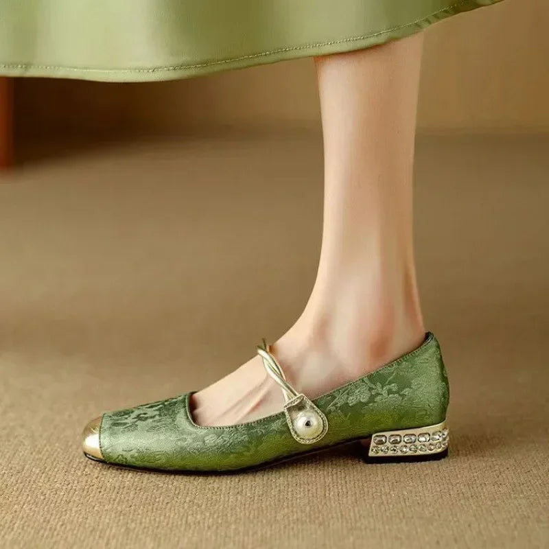 Cecilia™ | Timeless Comfort Shoes