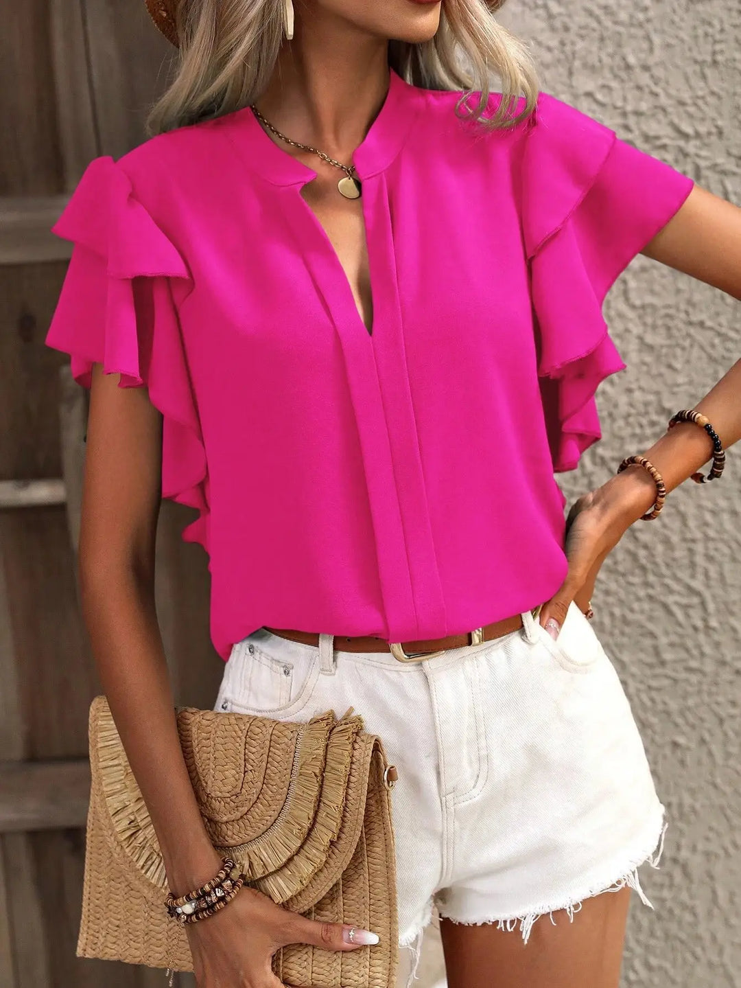 Amira | Elegant blouse with decorative sleeves
