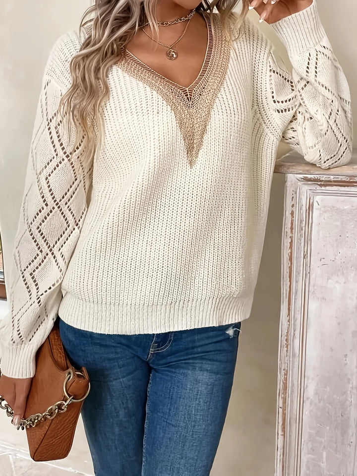 Elvira | Elegant sweater with lace details