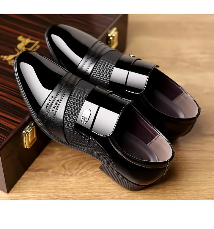 MILO™ | URBAN LEATHER SNEAKERS WITH THICK SOLE FOR MEN