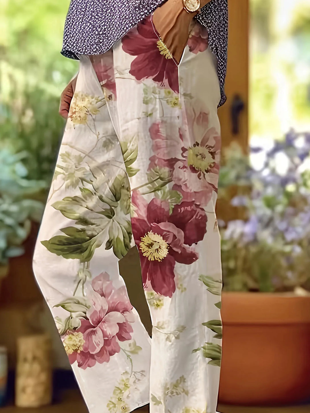 Hailey | Lightweight Pants with Floral Print