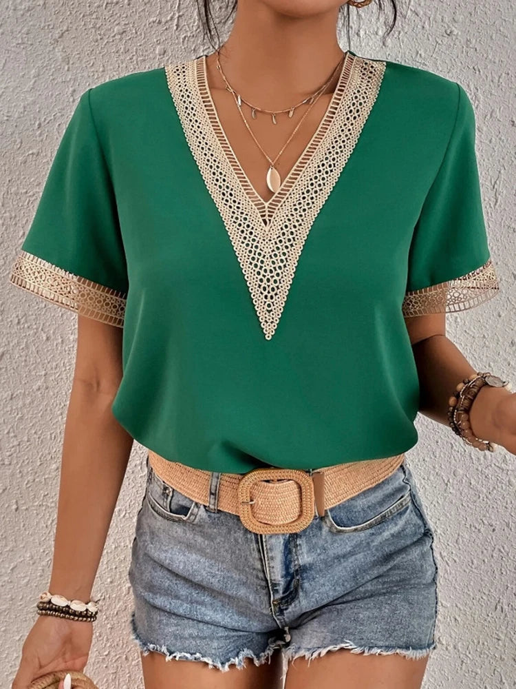 Davina | Elegant blouse with luxurious lace details