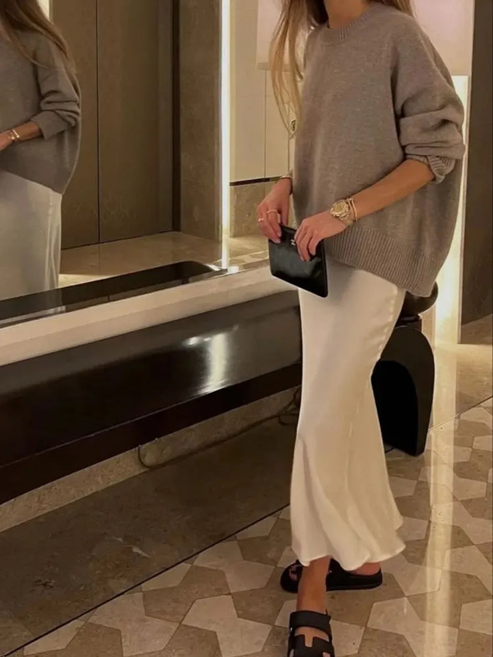 Drew | Timeless Satin Midi Skirt with Luxurious Look