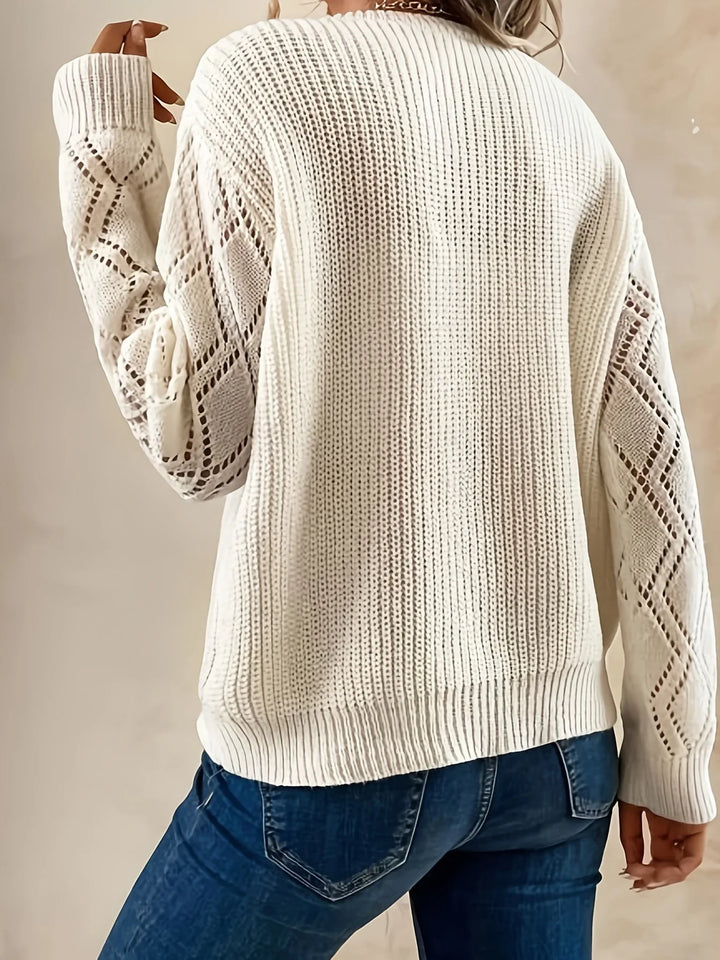 Elvira | Elegant sweater with lace details