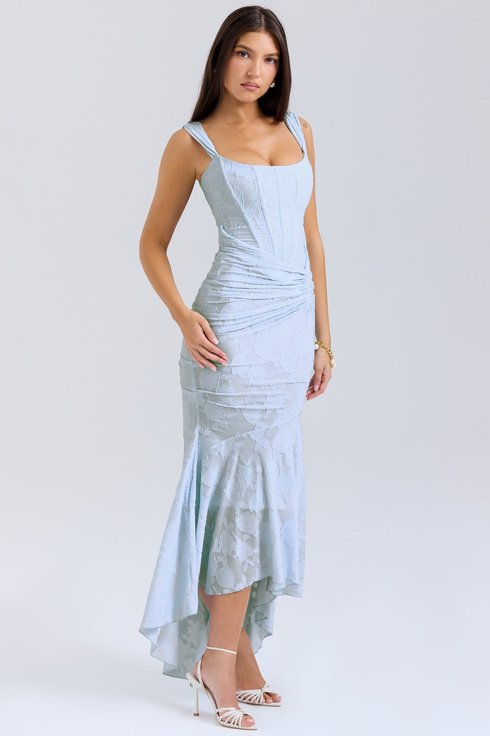 Bente vee™ | Elegant Long Dress with Corset Silhouette