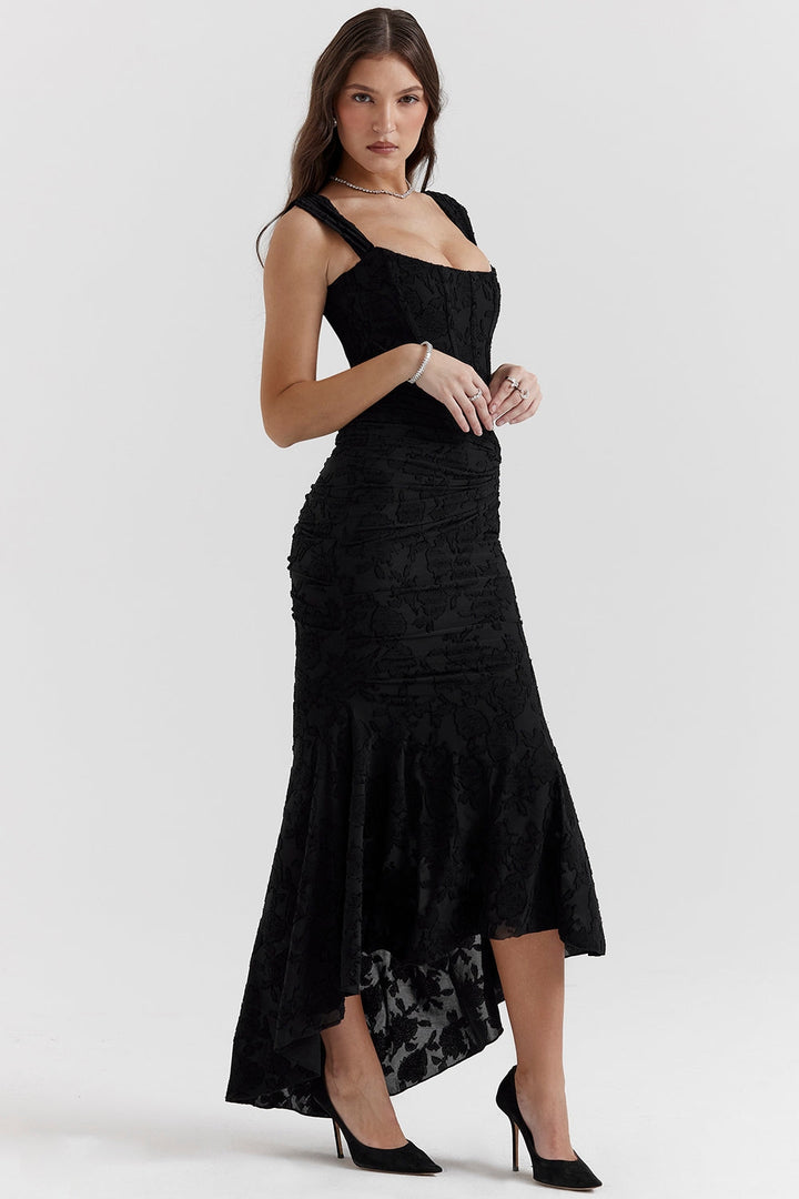 Bente vee™ | Elegant Long Dress with Corset Silhouette