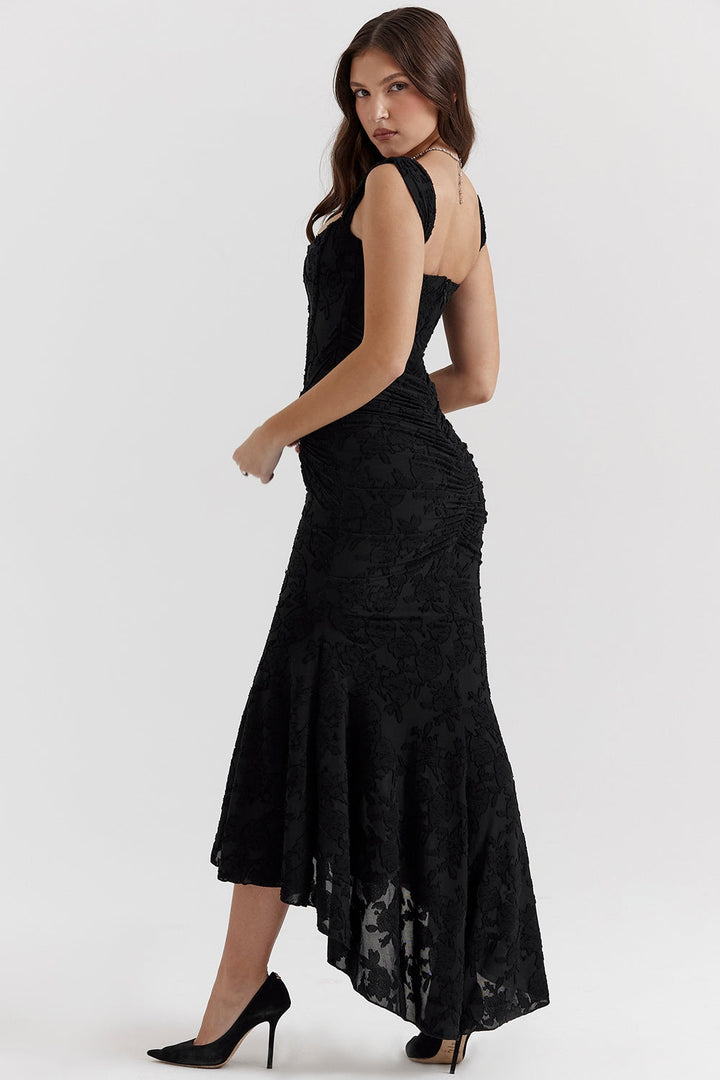 Bente vee™ | Elegant Long Dress with Corset Silhouette