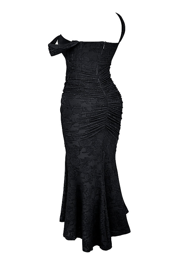 Bente vee™ | Elegant Long Dress with Corset Silhouette