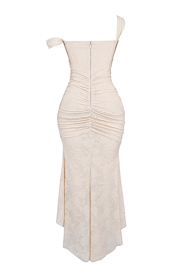 Bente vee™ | Elegant Long Dress with Corset Silhouette